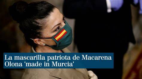 Macarena Olona con mascarilla verde española