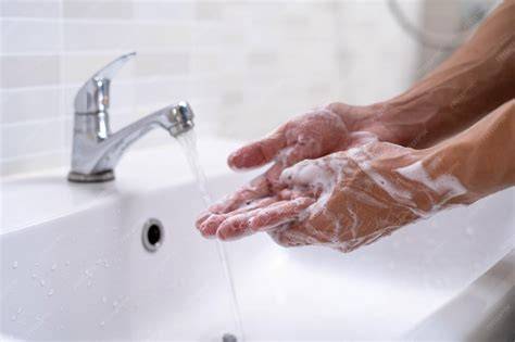 Lavado de manos con agua y jabón