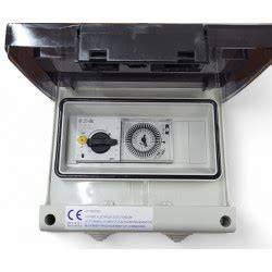 Reloj de filtración diaria piscina salina