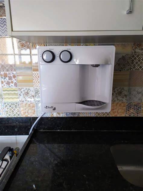 Purificador de água Soft Baby instalado na parede