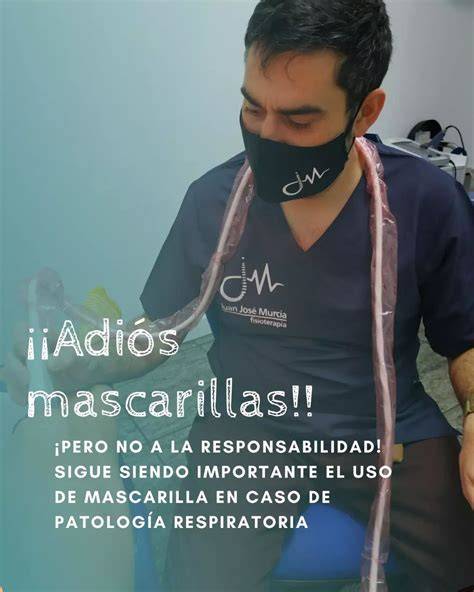 Uso de mascarilla en clínica privada