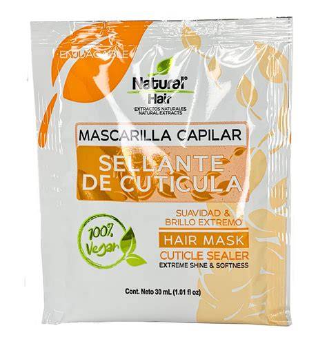 Mascarilla capilar en spray sobre cabello