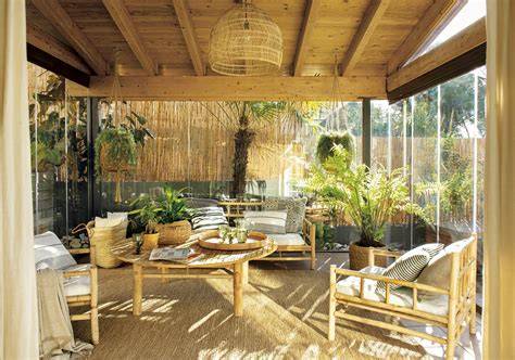 Terraza acristalada junto al bosque