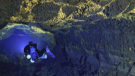Fondos volcánicos y buceo en Lanzarote