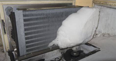 Evaporador con escarcha parcial por obstrucción