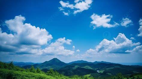 paisaje con cielo polarizado y nubes