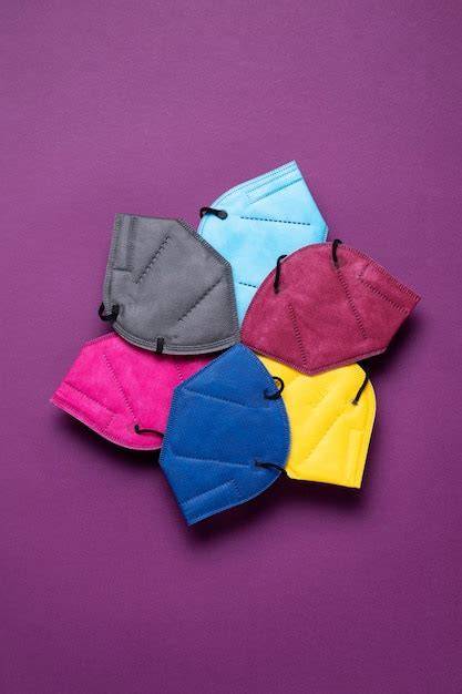 Máscaras FFP2 coloridas sin válvula