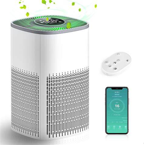 Purificador de aire filtrando humo y polen