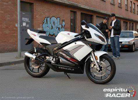 Desmontaje del carenado Rieju RS2