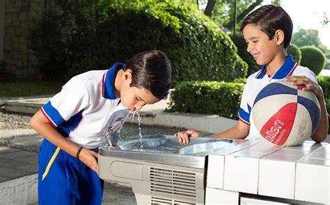 Ubicación de bebederos en escuela