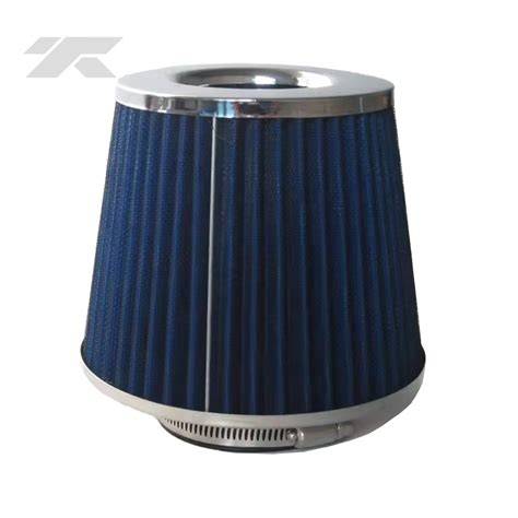 Filtro de aire cónico instalado en motor