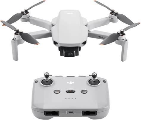 DJI Mini 2 grabando vídeo cinematográfico