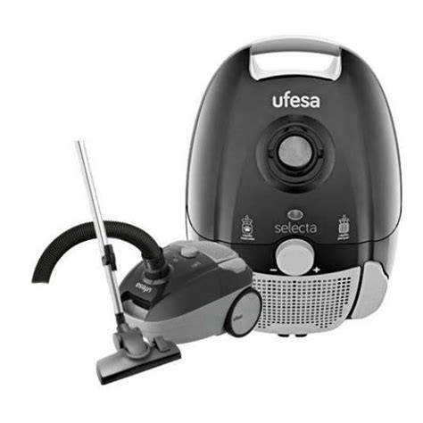 Ufesa AC4200 con accesorios de limpieza