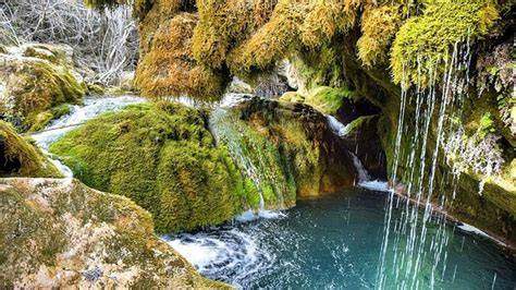 Manantial Los Cloticos agua Bejís
