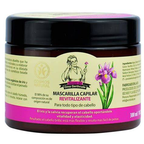 Aplicación de mascarilla capilar en cabello húmedo