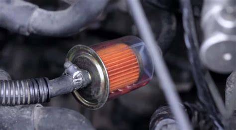 Ubicación del filtro de combustible en coche