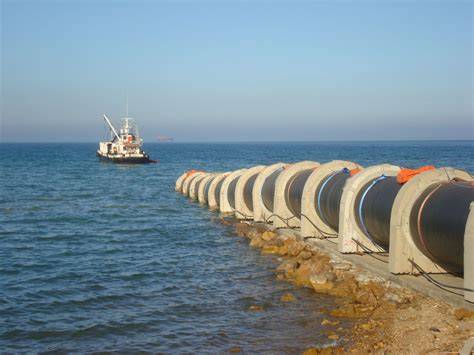 captación de agua de mar con tuberías