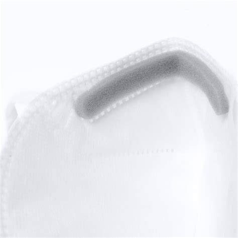 Mascarilla FFP2 blanca de cinco capas