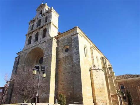 Tanatorio e iglesia parroquial de Palencia