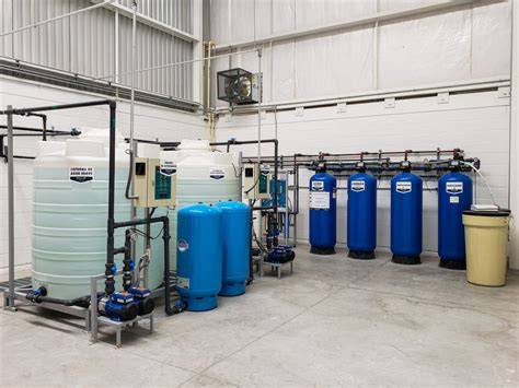 Proceso de filtración de agua desmineralizada